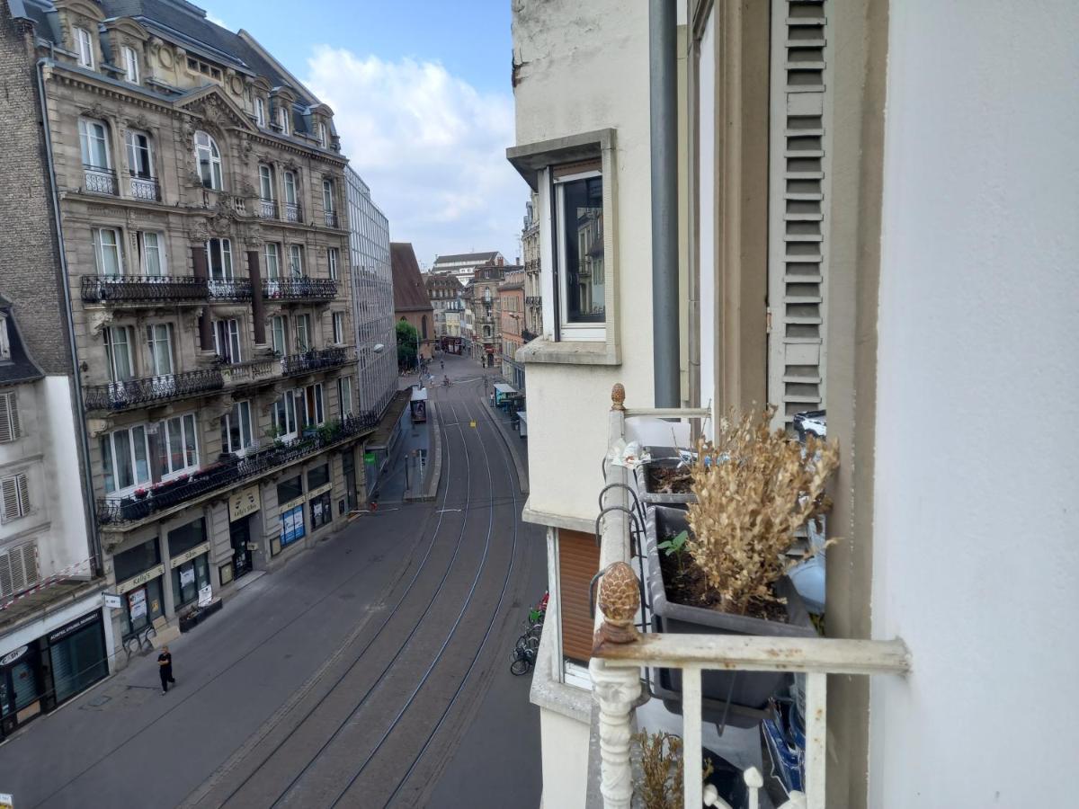 Grand Appartement Au Coeur De Strasbourg Estrasburgo Exterior foto